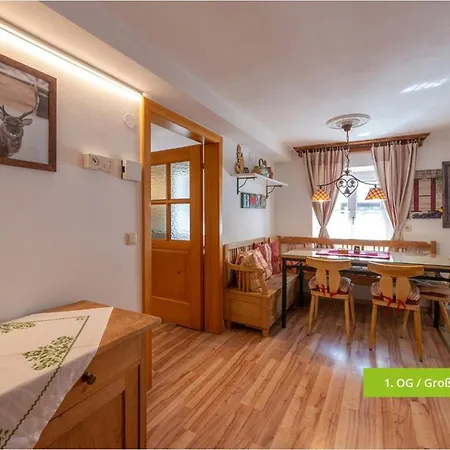 Platzhirsch Zur Alten Wagnerei Gastehaus