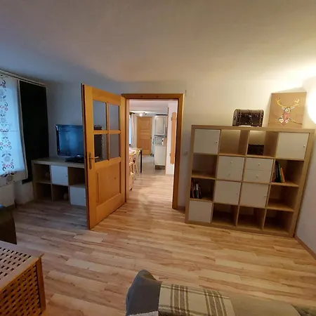 Platzhirsch Zur Alten Wagnerei Gastehaus Oda ve Kahvaltı 3*