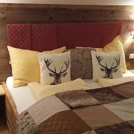 Platzhirsch Zur Alten Wagnerei Gaestehaus 3*