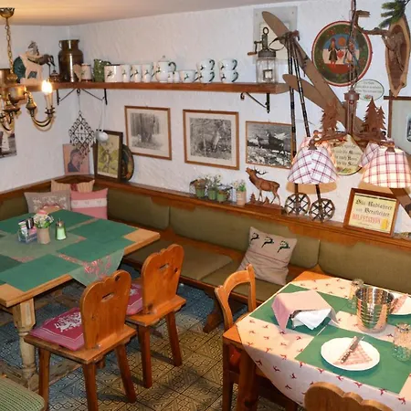 Platzhirsch Zur Alten Wagnerei Gaestehaus Bed & Breakfast Saint Wolfgang