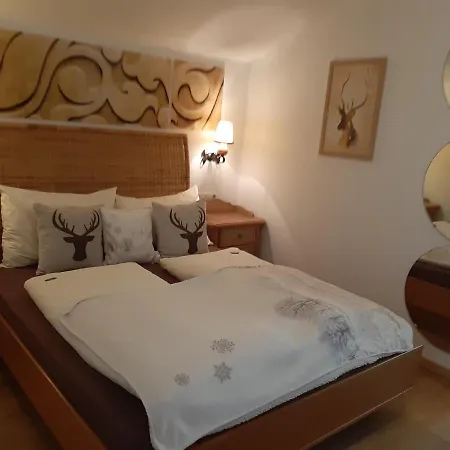 Platzhirsch Zur Alten Wagnerei Gaestehaus Bed & Breakfast Saint Wolfgang