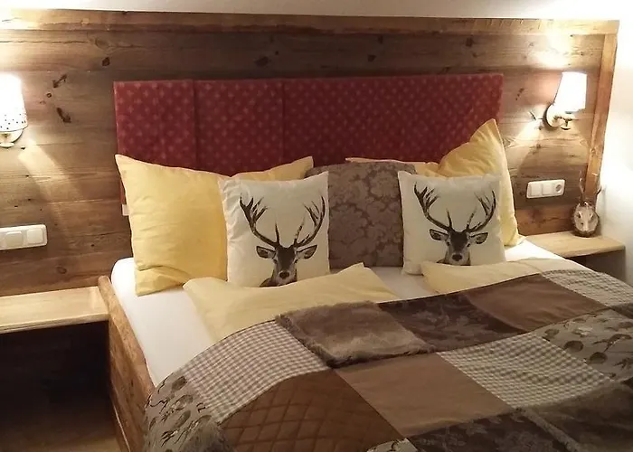 Platzhirsch Zur Alten Wagnerei Gastehaus 3*