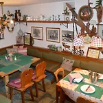 플라츠허쉬 주어 알튼 바그너라이 B&B Saint Wolfgang
